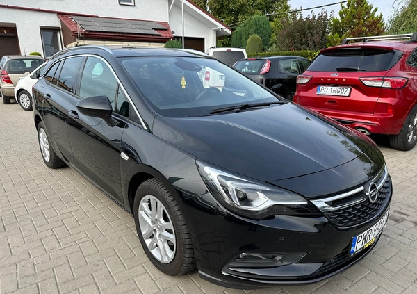 Opel Astra cena 44500 przebieg: 173000, rok produkcji 2017 z Kłecko małe 631